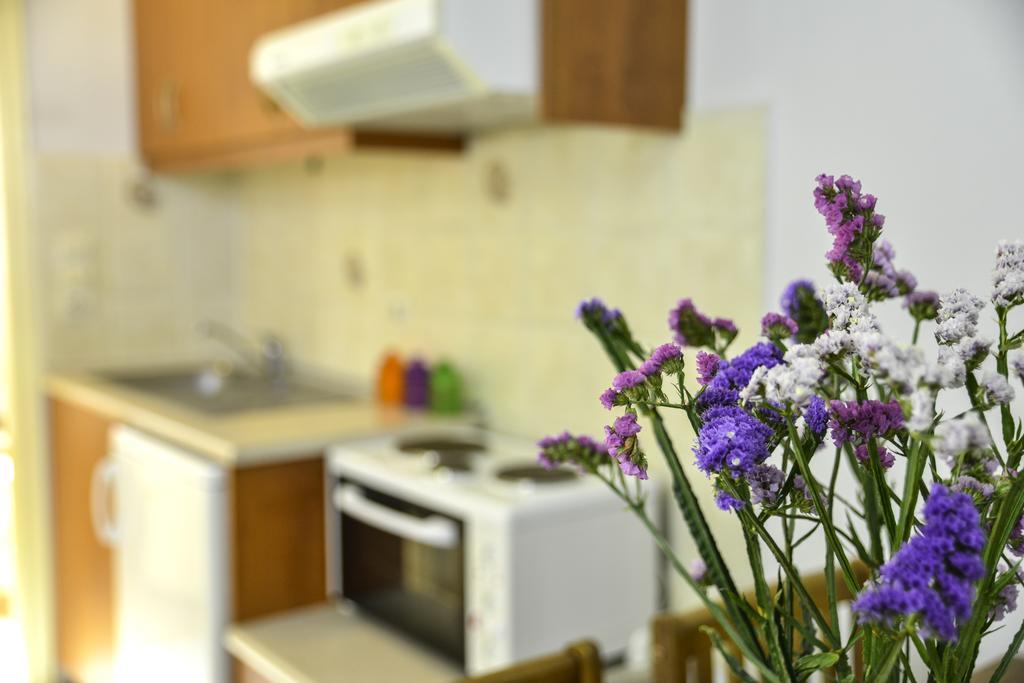 Helios Apartments Плакиас Номер фото