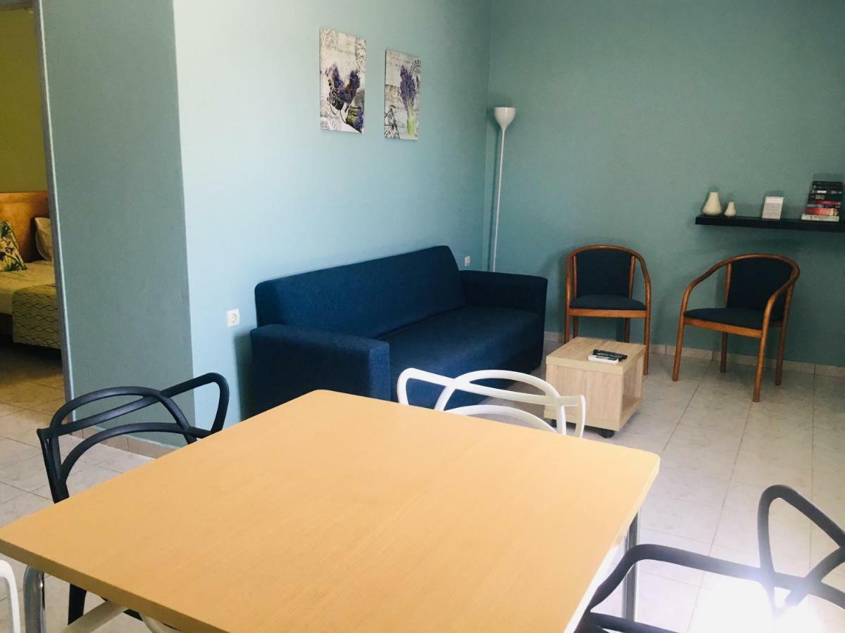 Helios Apartments Плакиас Экстерьер фото